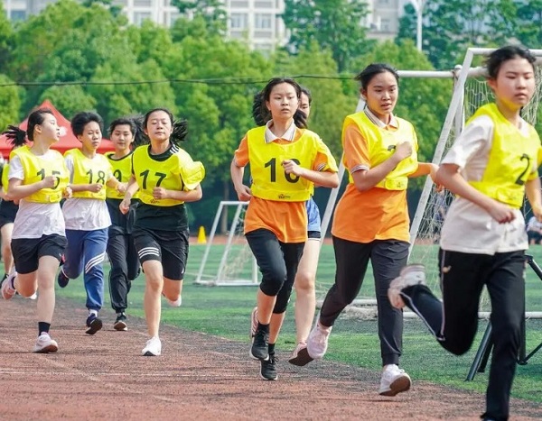 2023年广州中考体育考试（初中体育考试项目与评分标准）看最鲜网，看新知识-提供各类互联网项目，互联网副业，职场技能课程，股票期货投资, 校园课程，升学考试等有价值的知识看最鲜网，看新知识