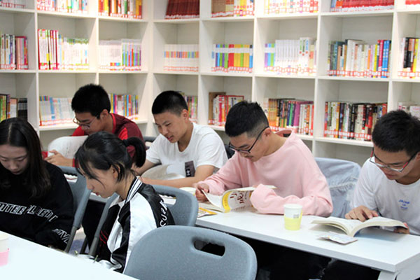 什么叫孩子的内驱力？（让孩子自觉学习内驱力的重要性）看最鲜网，看新知识-提供各类互联网项目，互联网副业，职场技能课程，股票期货投资, 校园课程，升学考试等有价值的知识看最鲜网，看新知识