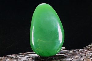 碧玉是什么玉（碧玉是属于什么玉）看最鲜网，看新知识-提供各类互联网项目，互联网副业，职场技能课程，股票期货投资, 校园课程，升学考试等有价值的知识看最鲜网，看新知识