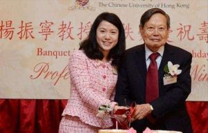 翁帆的现任丈夫是谁（翁帆的老公叫什么名字）看最鲜网，看新知识-提供各类互联网项目，互联网副业，职场技能课程，股票期货投资, 校园课程，升学考试等有价值的知识看最鲜网，看新知识