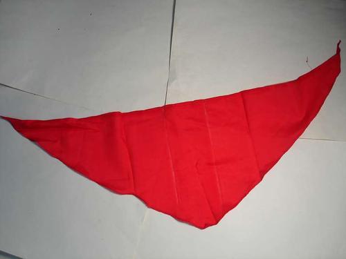红领巾是什么形状?（红领巾展开是什么形状的）看最鲜网，看新知识-提供各类互联网项目，互联网副业，职场技能课程，股票期货投资, 校园课程，升学考试等有价值的知识看最鲜网，看新知识