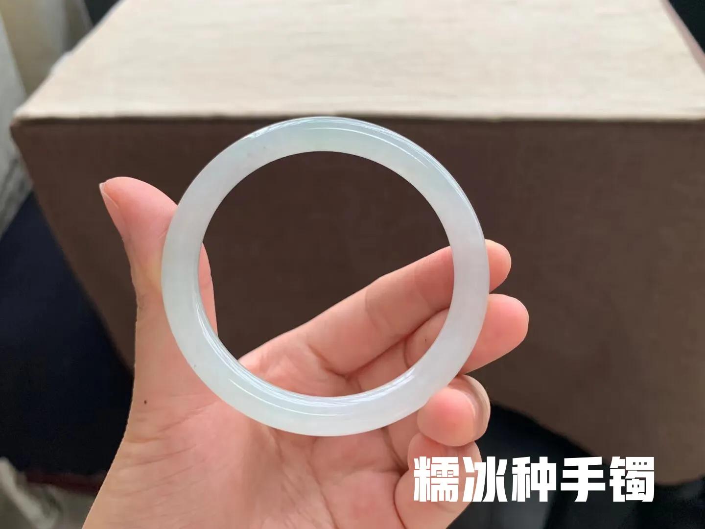 翡翠种水等级划分（翡翠种水八个等级）