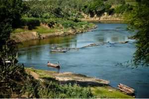 梭罗河是哪国的民歌（梭罗河歌词）看最鲜网，看新知识-提供各类互联网项目，互联网副业，职场技能课程，股票期货投资, 校园课程，升学考试等有价值的知识看最鲜网，看新知识