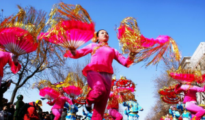 东北秧歌的风格特点（东北秧歌的表演特点）看最鲜网，看新知识-提供各类互联网项目，互联网副业，职场技能课程，股票期货投资, 校园课程，升学考试等有价值的知识看最鲜网，看新知识