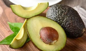 牛油果什么味道（牛油果甜的还是酸的）看最鲜网，看新知识-提供各类互联网项目，互联网副业，职场技能课程，股票期货投资, 校园课程，升学考试等有价值的知识看最鲜网，看新知识