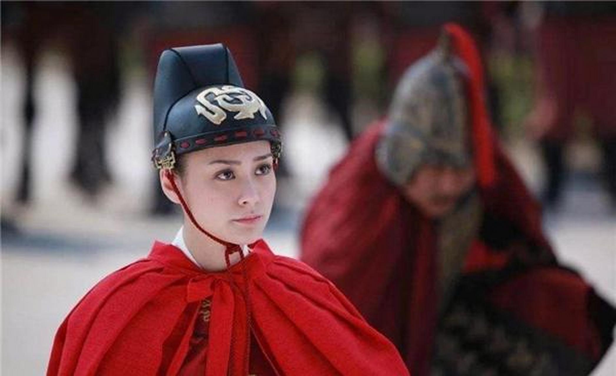 男太监被割去哪些部分，女太监割的是哪个部位