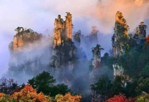 张家界是哪个省份的旅游景点（张家界在哪里）看最鲜网，看新知识-提供各类互联网项目，互联网副业，职场技能课程，股票期货投资, 校园课程，升学考试等有价值的知识看最鲜网，看新知识