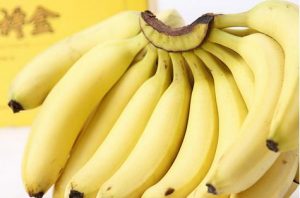 香蕉剥皮放冰箱冷冻能放多久(剥皮香蕉放冰箱里好吗)看最鲜网，看新知识-提供各类互联网项目，互联网副业，职场技能课程，股票期货投资, 校园课程，升学考试等有价值的知识看最鲜网，看新知识