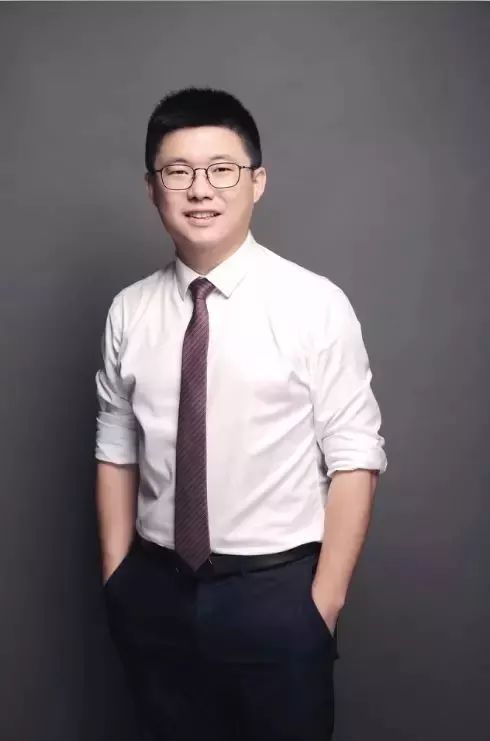图片[4]看最鲜网，看新知识-提供各类互联网项目，互联网副业，职场技能课程，股票期货投资, 校园课程，升学考试等有价值的知识不群发不刷屏的《朋友圈不刷屏的成交术》，让你盘活隐形人脉每月多挣3万块看最鲜网，看新知识-提供各类互联网项目，互联网副业，职场技能课程，股票期货投资, 校园课程，升学考试等有价值的知识看最鲜网，看新知识
